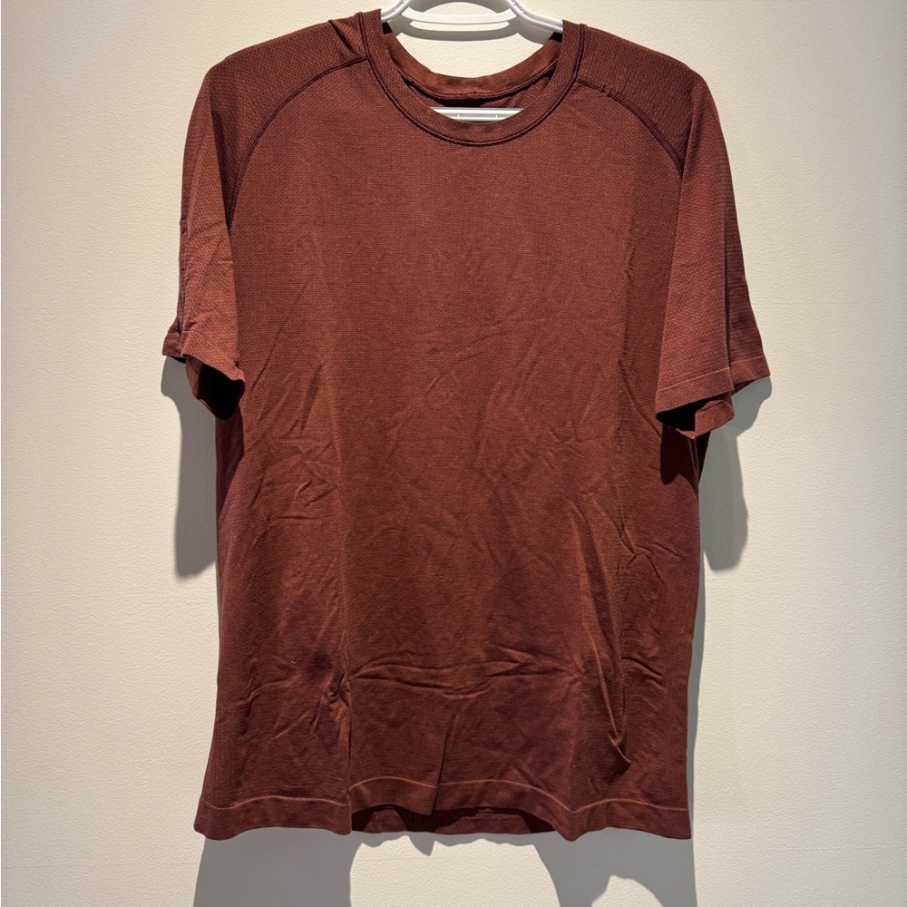 Lululemon Men’s Medium Metal Vent Tech Tee